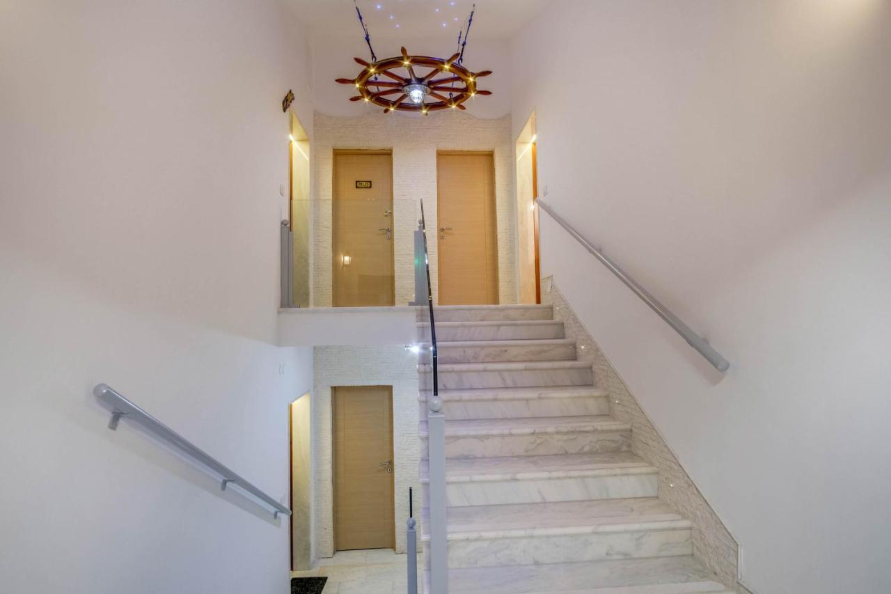 Lucica 360 Sea View Suite Нерезине Экстерьер фото