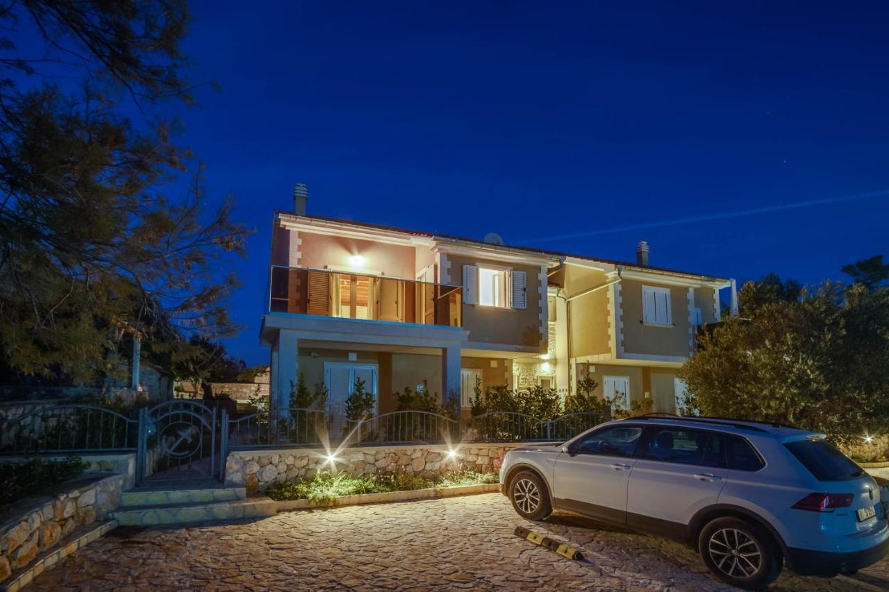 Lucica 360 Sea View Suite Нерезине Экстерьер фото